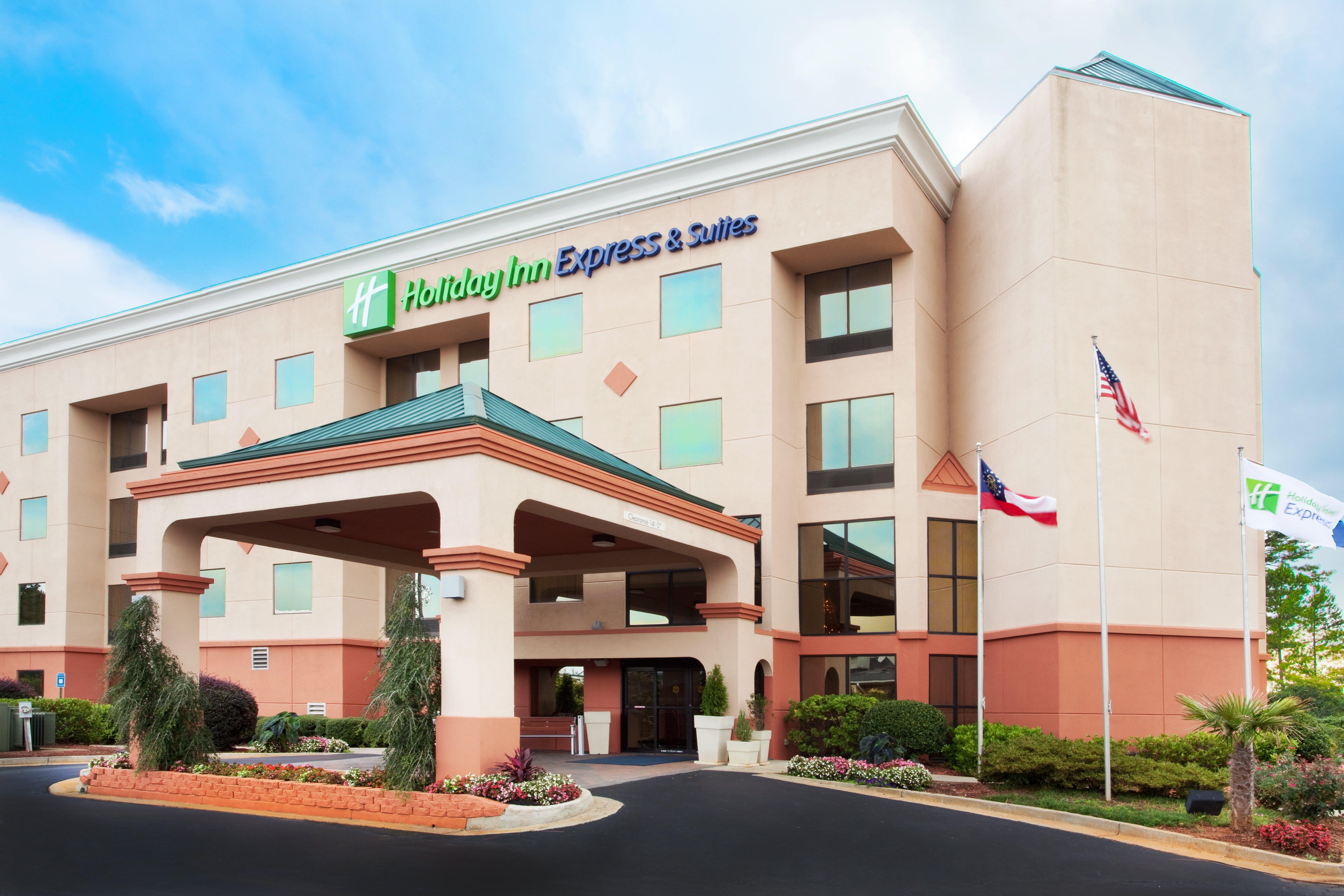 Holiday Inn Express Hotel & Suites Lawrenceville By Ihg Exterior foto