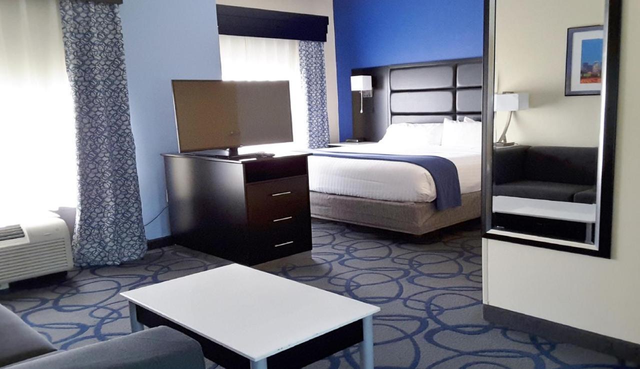 Holiday Inn Express Hotel & Suites Lawrenceville By Ihg Exterior foto